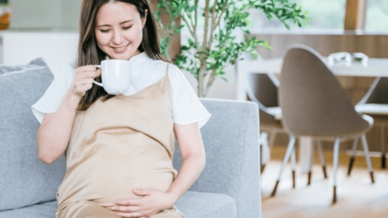 妊婦と飲み物